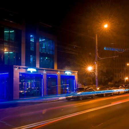 Hotel Aqua Тыргу-Жиу Экстерьер фото